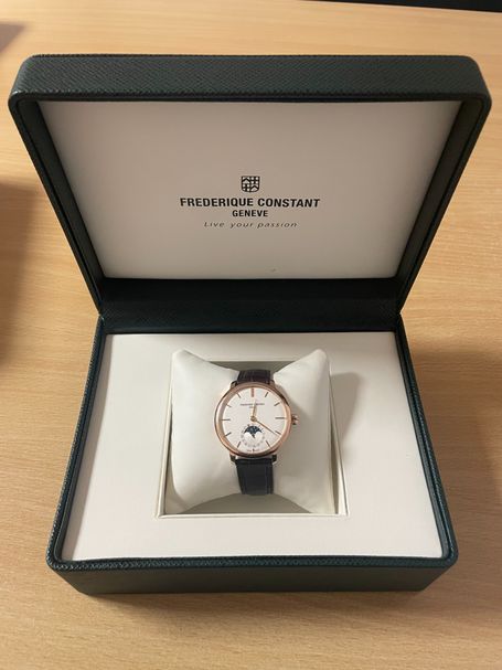 Frederique Constant moonphase