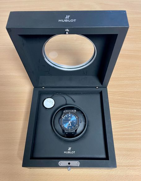 Hublot Classic Fusion Ceramic blue 42mm