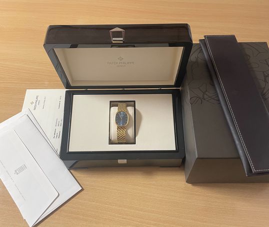 Patek Philippe Ellipse or jaune 18k
